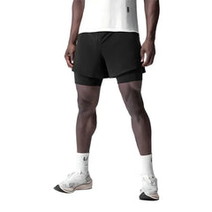 Short de sport respirant homme noir avec cuissard intégré, vue de face