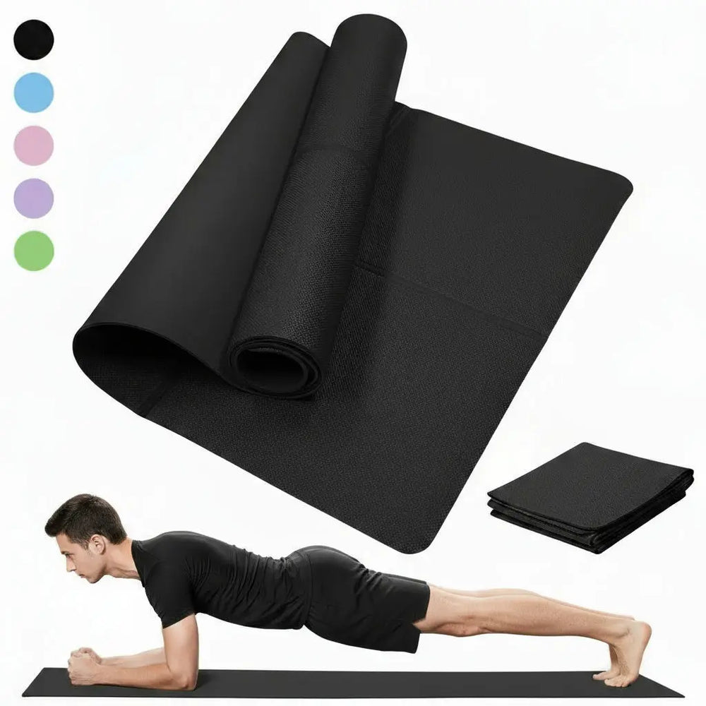 Tapis de yoga antidérapant noir utilisé pour exercices de gainage et fitness au sol